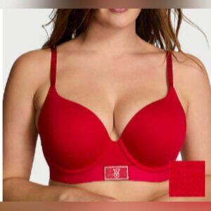 Victoria's Secret T-shirt Shine Patch Push-Up Perfect Shape Bra